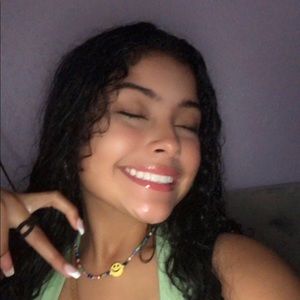 Meet your Posher, Bianca